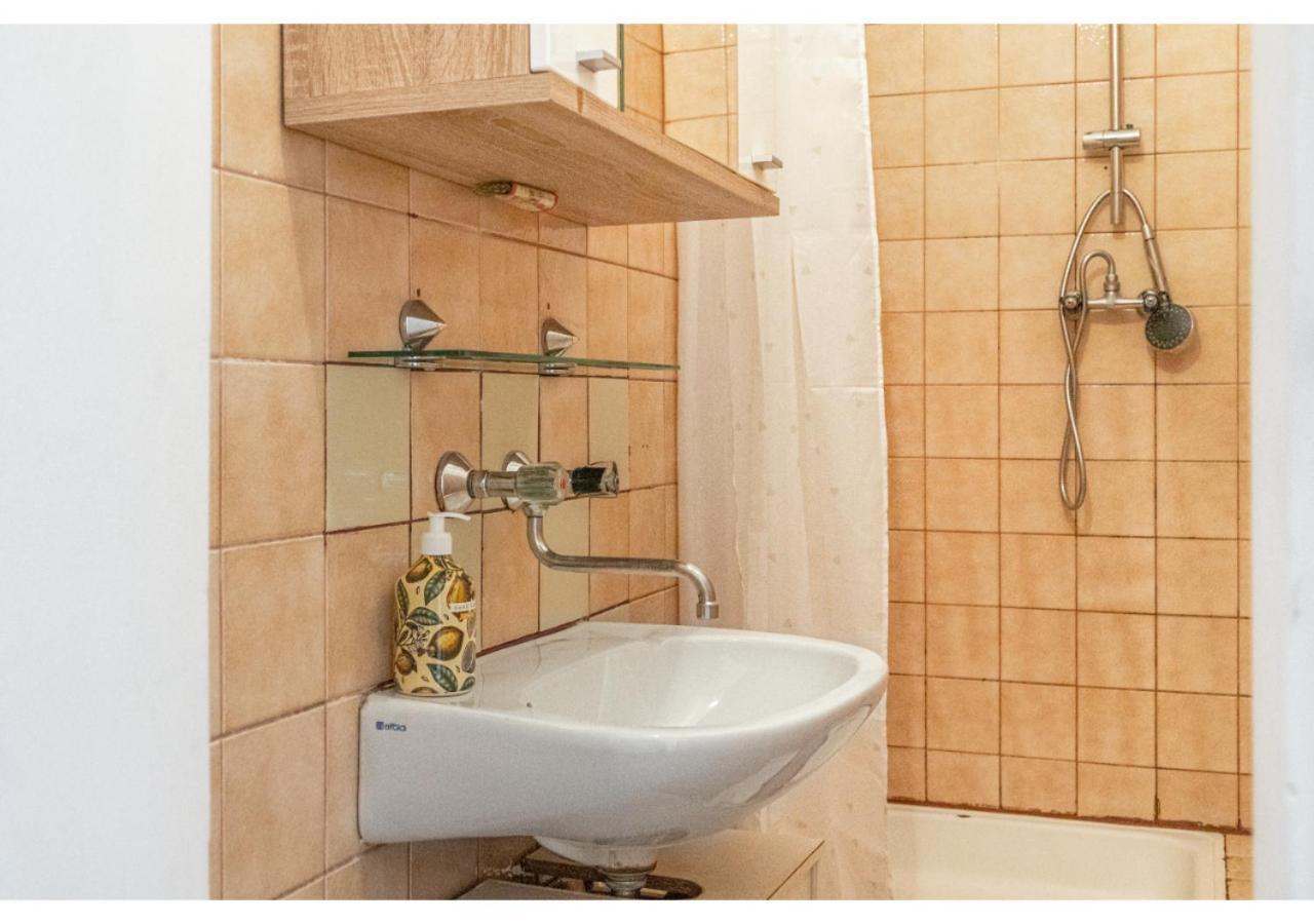 Cheerful 2Br Apartment - Suitable For Longstays Vienna Exterior photo